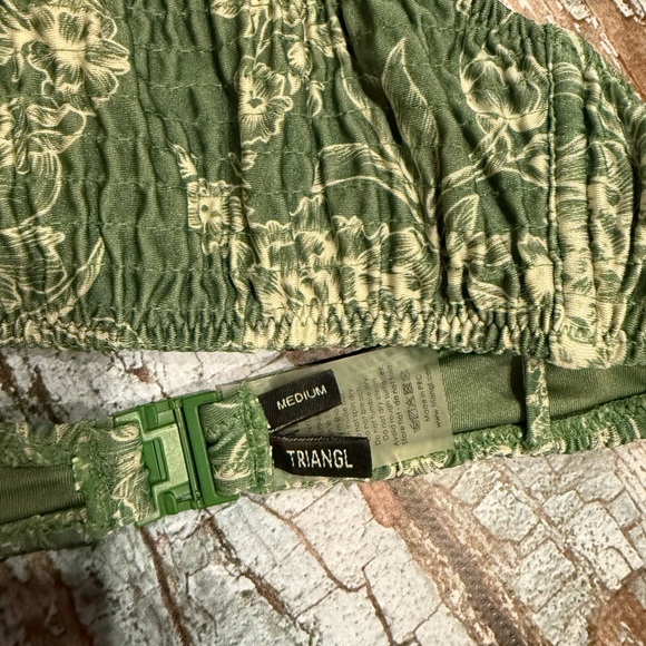 Triangl Swimwear Green Floral Smocked Top - Picture 4 of 4